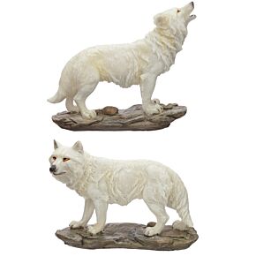 Protector of the North Spirit of the Night Wolf Beeld
