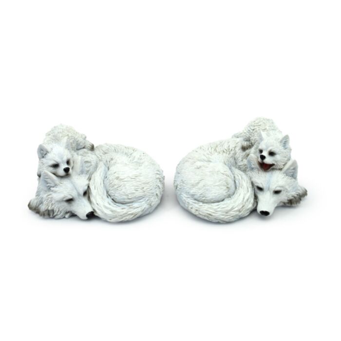 Wolf Moeder &  Wolf Puppies Samen Opgerold